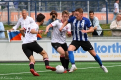 naamloos-10-van-1