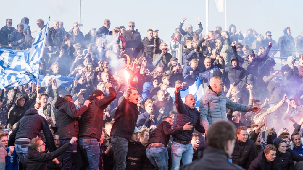 Supporters, sfeer, overwinning (9)