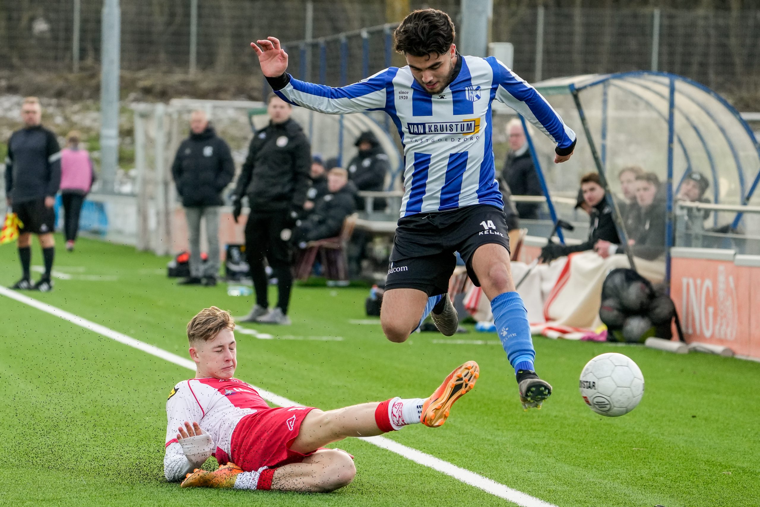 Jong Quick Boys wint eerste wedstrijd onder Piet van Duijn