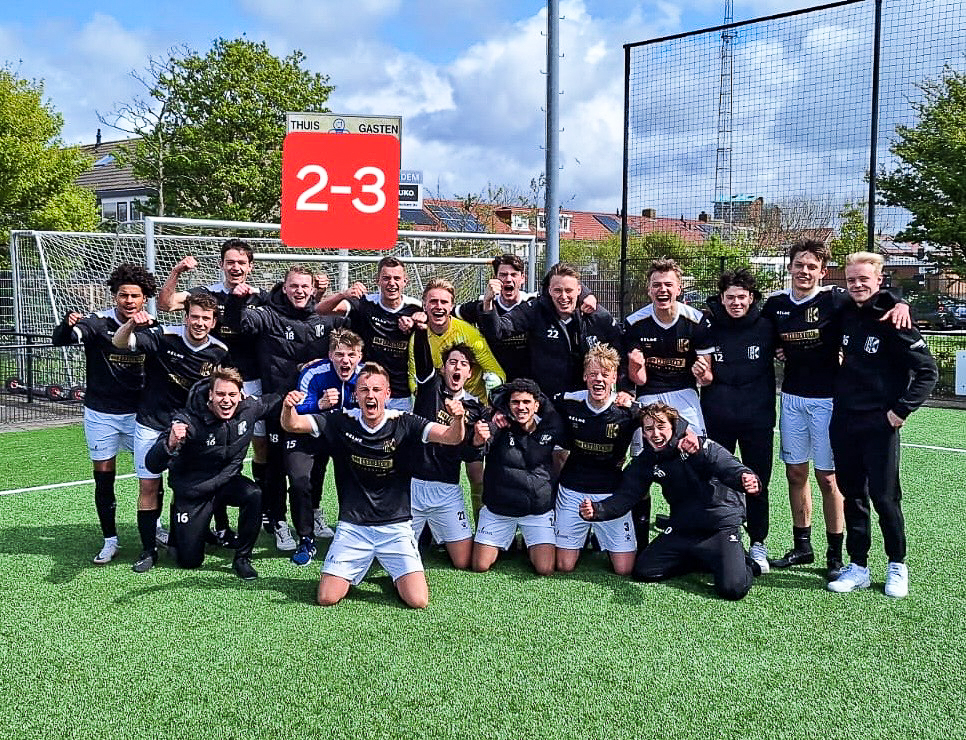 Jong Quick Boys toont veerkracht