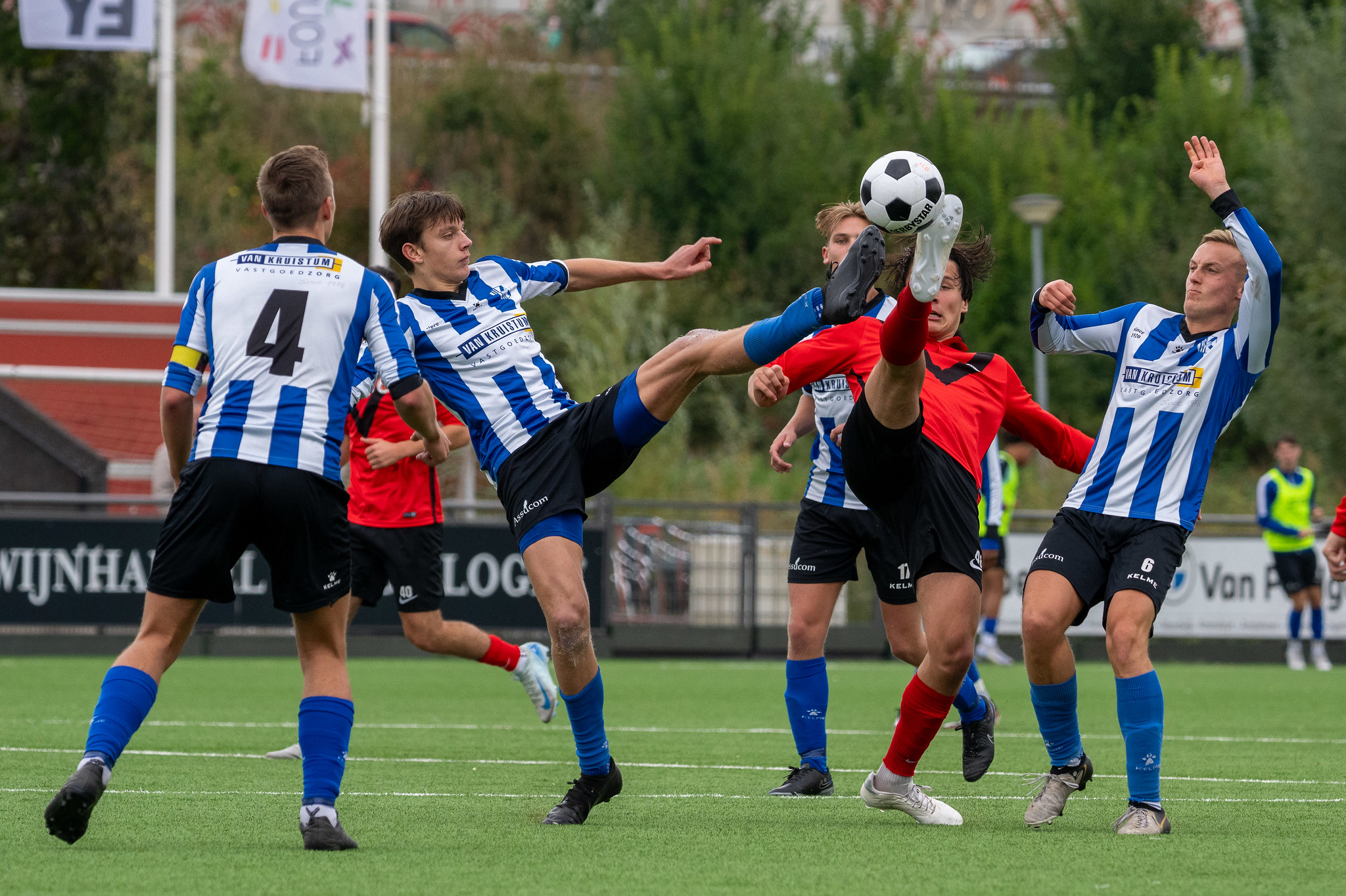 Jong Quick Boys lijdt pijnlijke nederlaag