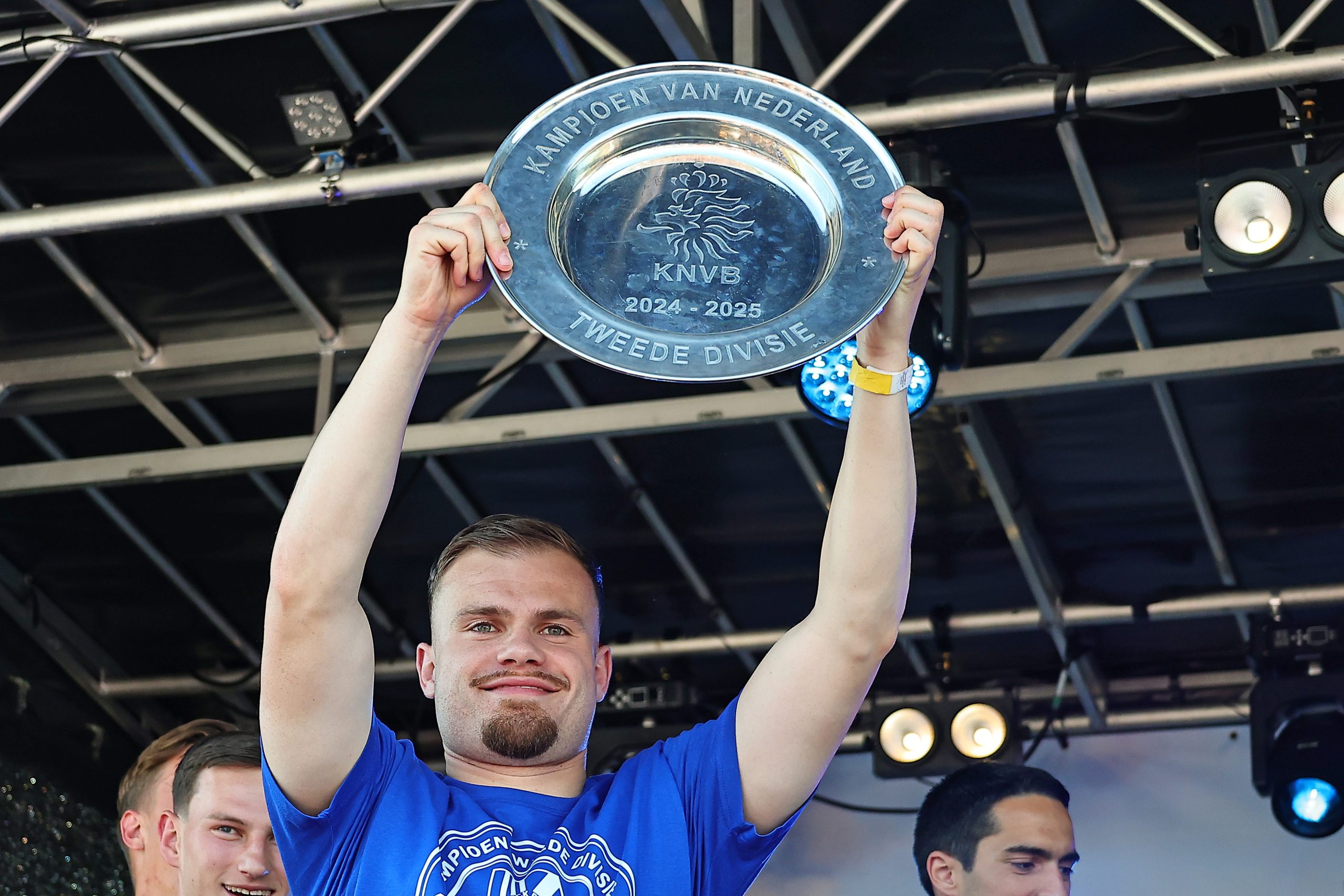 copyright ed baars, kampioenschap, huldiging, balkon, gemeentehuis, luka prljic