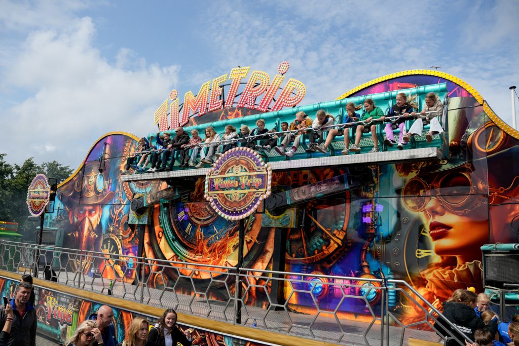 familiedagen, plezier, gezelligheid, kermis, jeugd, (2)